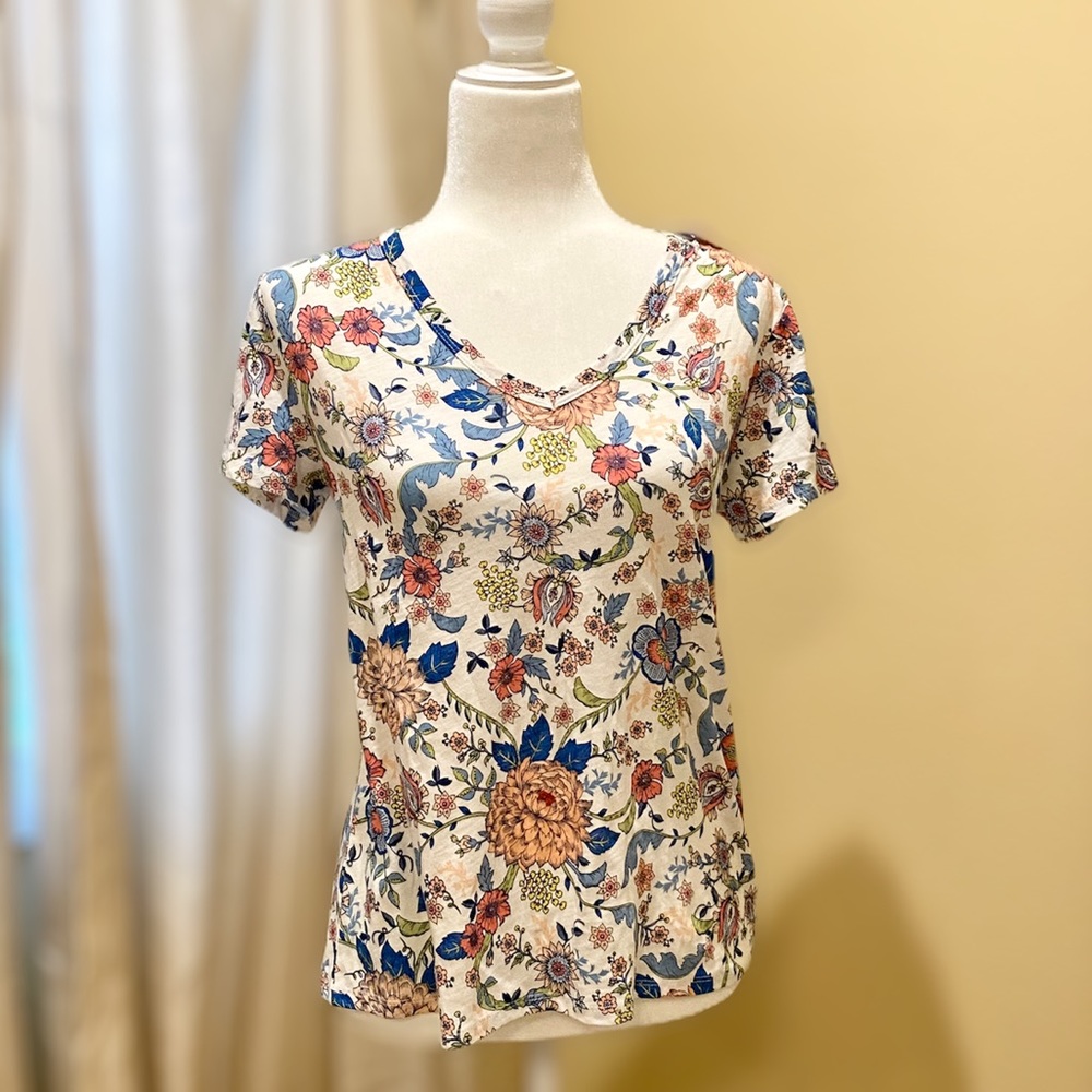 LOFT Vintage Soft flowered classic T